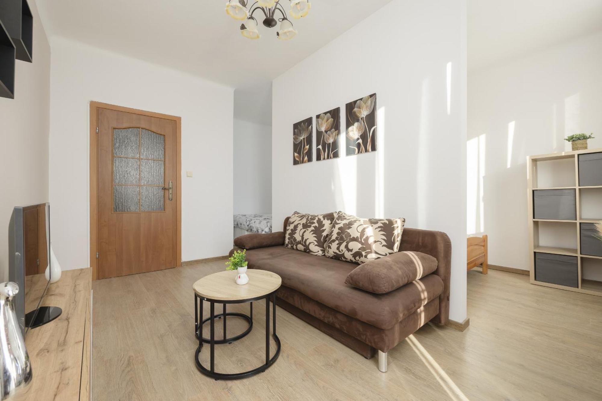 Apartament Cozy & Comfortable Grodeckiego By Renters *